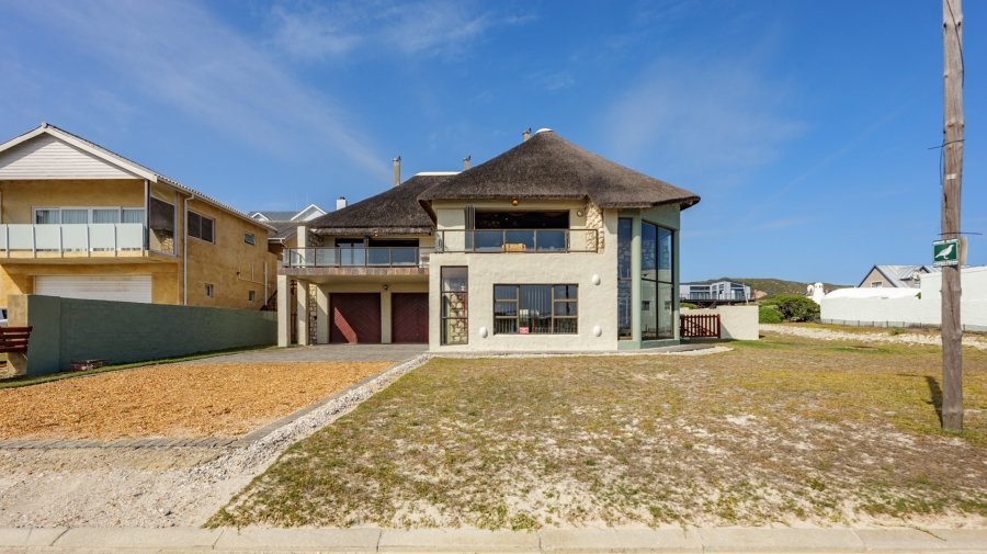 5 Bedroom Property for Sale in Suiderstrand Western Cape